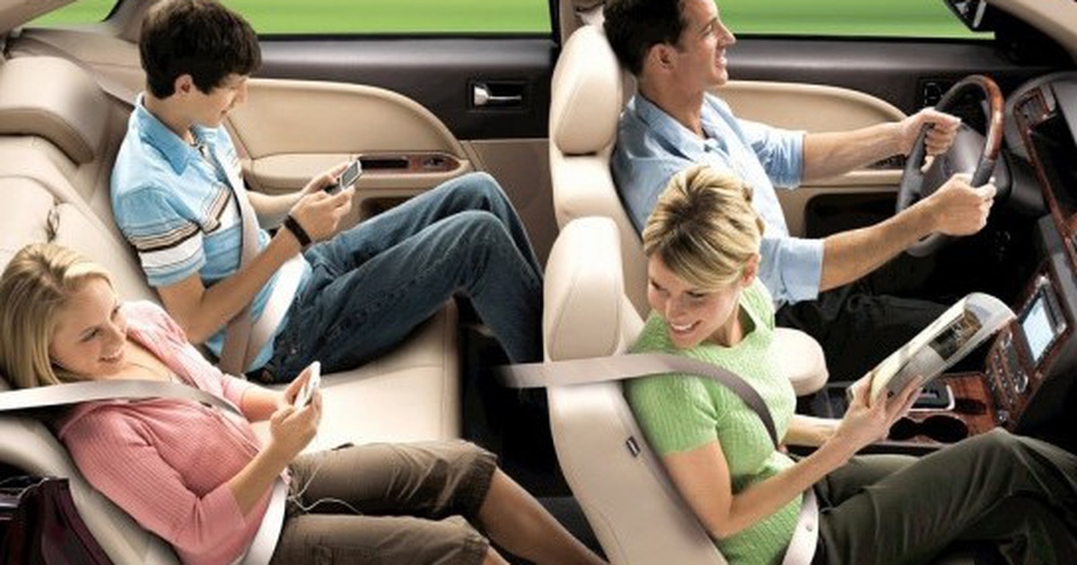 Trẻ em dưới 12 tuổi ngồi ghế phải thắt dây an toàn - Honda Vinh